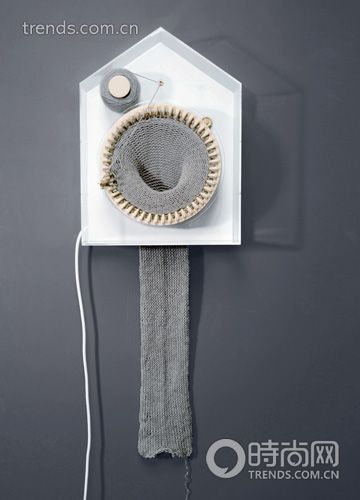 Siren Elise Wilhelmsen 的365 編織鐘(365 Knitting Clock),可以“三維”測量時間。 Siren Elise Wilhelmsen 的365 編織鐘(365 Knitting Clock),可以“三維”測量時間。